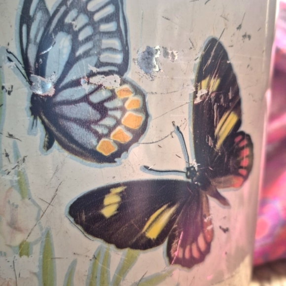 1940's Vinyage Metalum Brazilian Collectable Tin With Butterflies - Picture 7 of 9